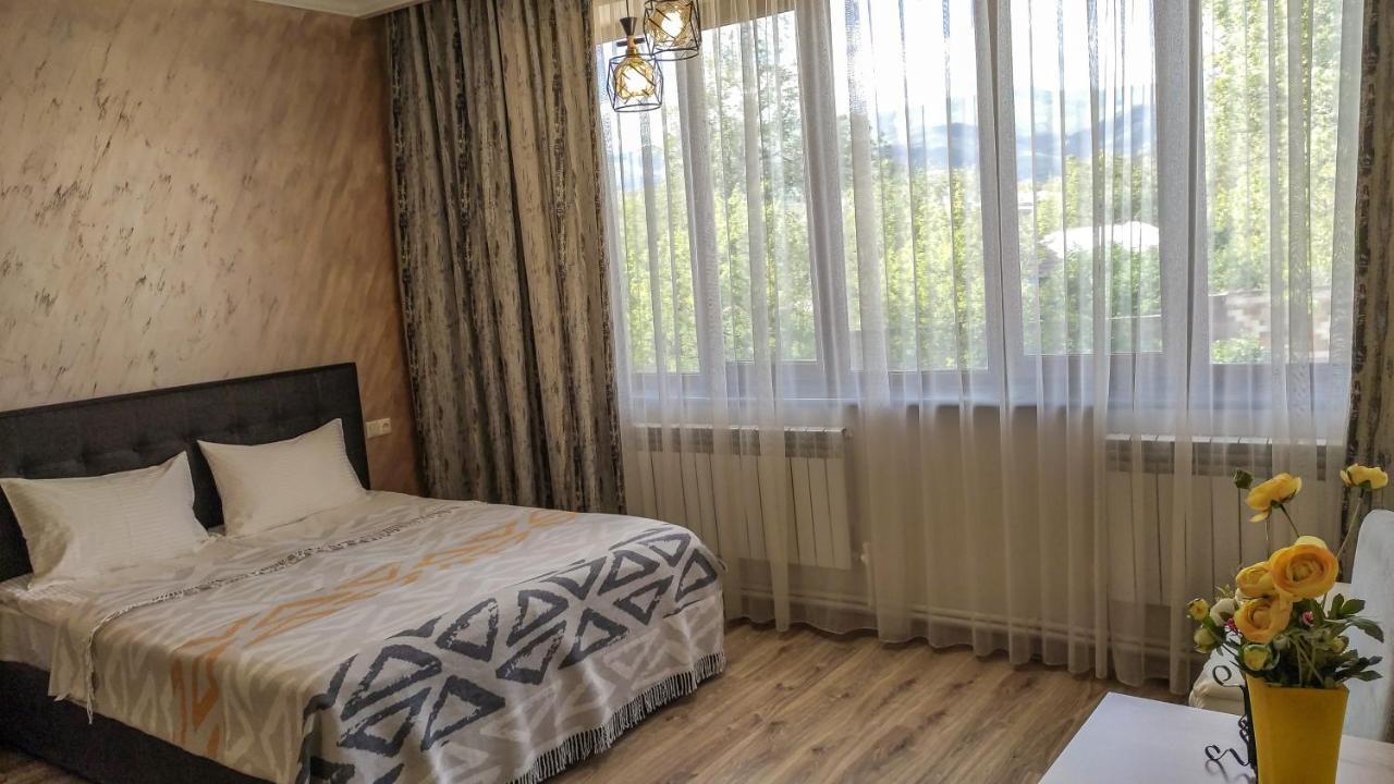 Harmonia Garden Gastroyard&Hotel Garni Zewnętrze zdjęcie